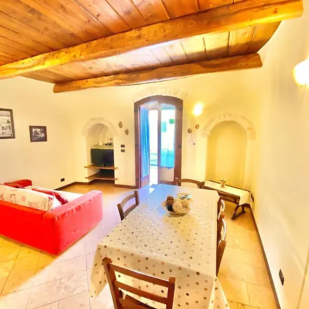 Trulli Moon Αλμπερομπέλο