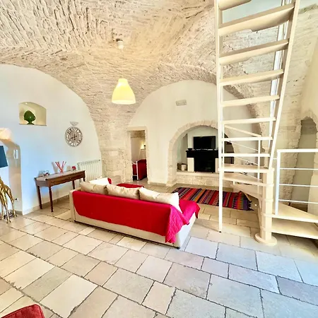 Trulli Moon * Alberobello